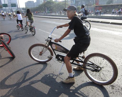 Photos of Indonesia lowrider bicycles 